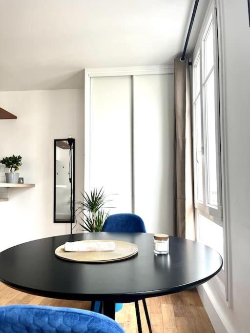 Eiffel Tower - Cosy Studio Париж Экстерьер фото