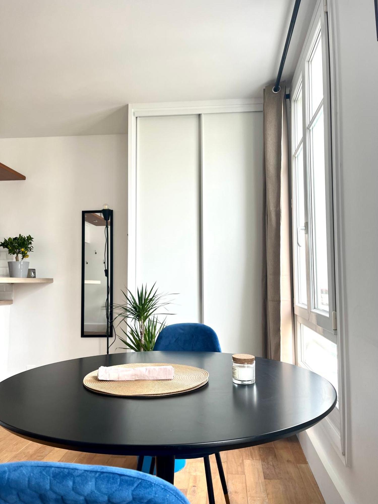 Eiffel Tower - Cosy Studio Париж Экстерьер фото